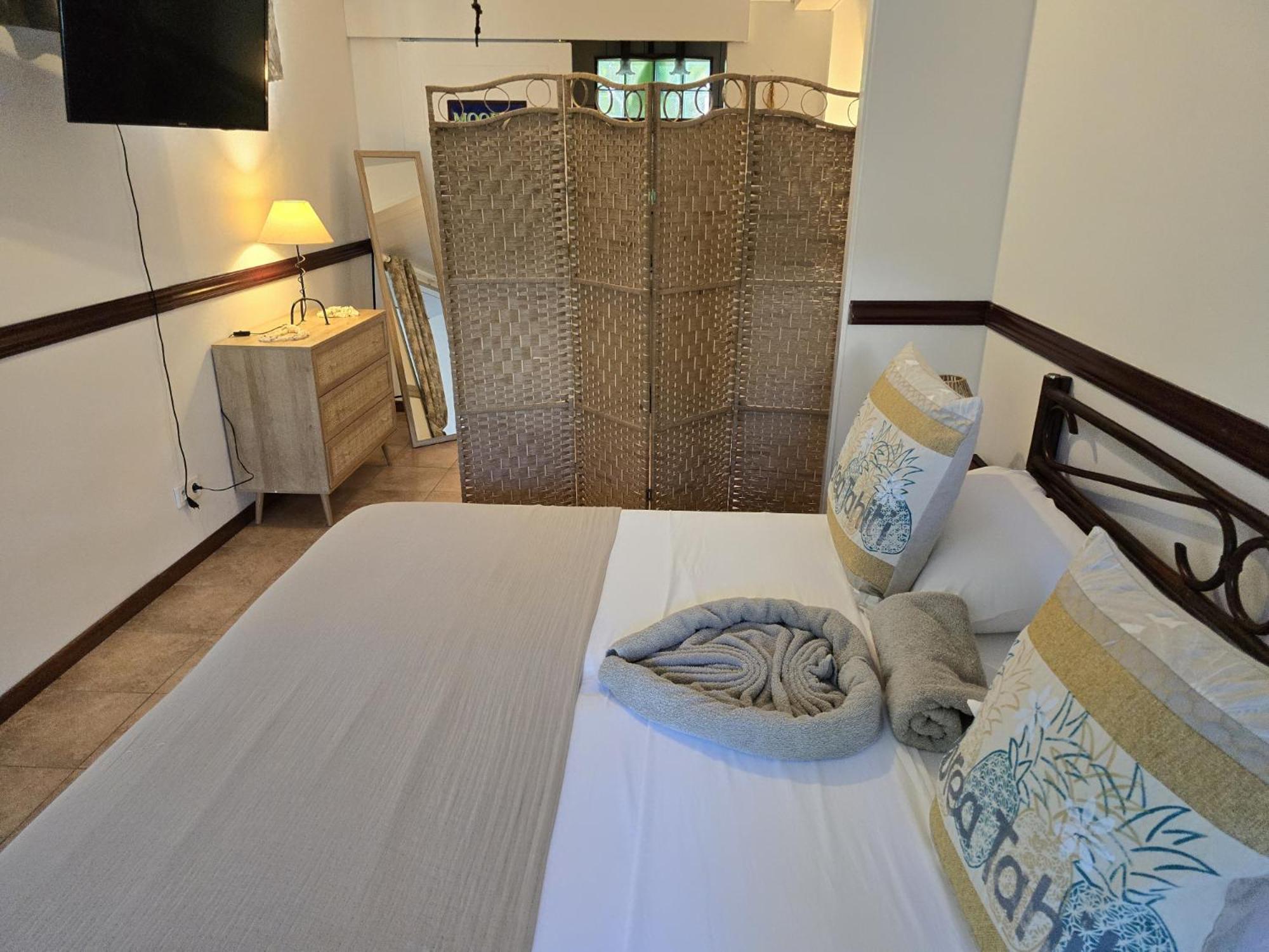 Villa Fare Le Flamboyant Moorea Esterno foto