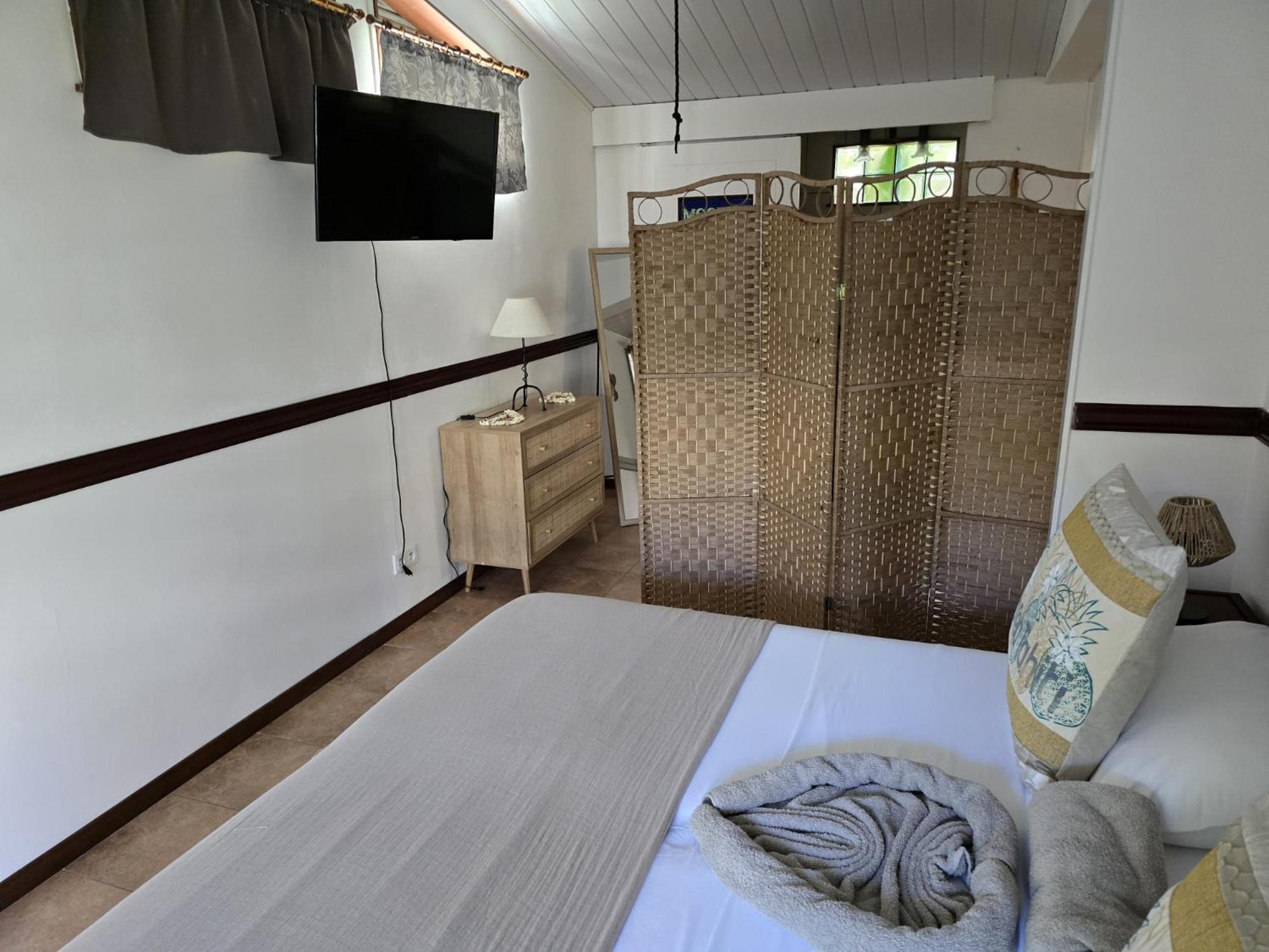 Villa Fare Le Flamboyant Moorea Esterno foto
