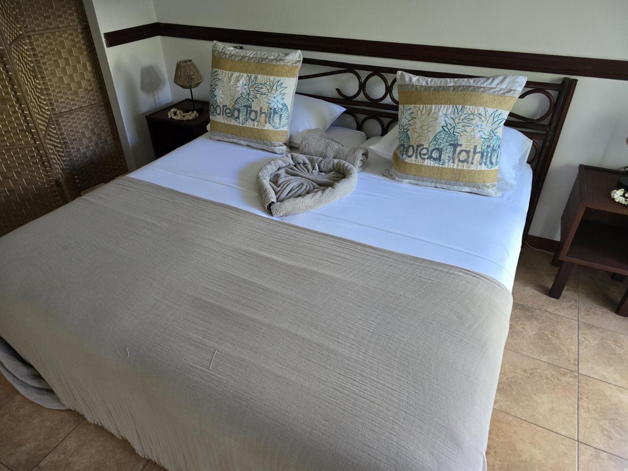 Villa Fare Le Flamboyant Moorea Esterno foto